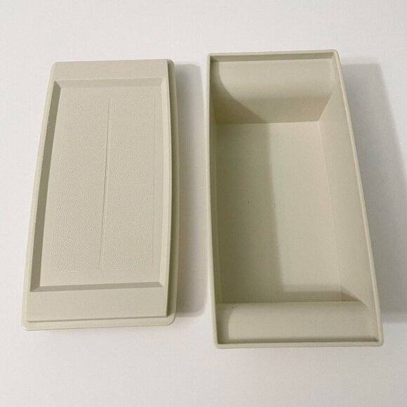 Vintage Tupperware Butter Dish Holder 1511-6 - Picture 8 of 16